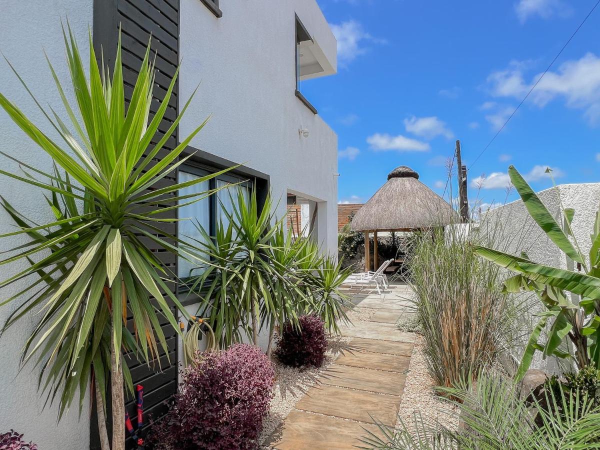 Residence Celestial - Premium 3 Bedrooms Villa With Volcanic Stone Pool Grand Baie Exteriör bild