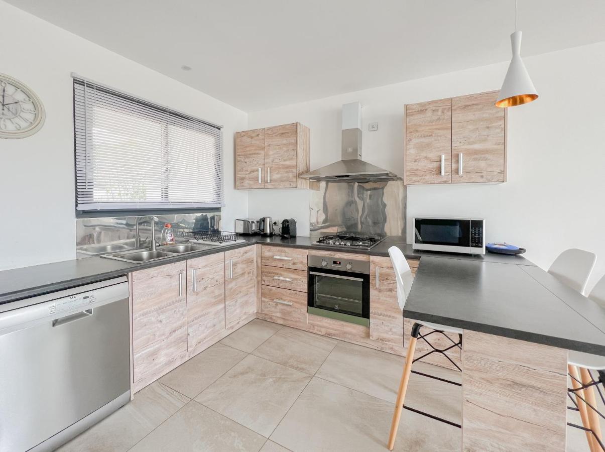 Residence Celestial - Premium 3 Bedrooms Villa With Volcanic Stone Pool Grand Baie Exteriör bild