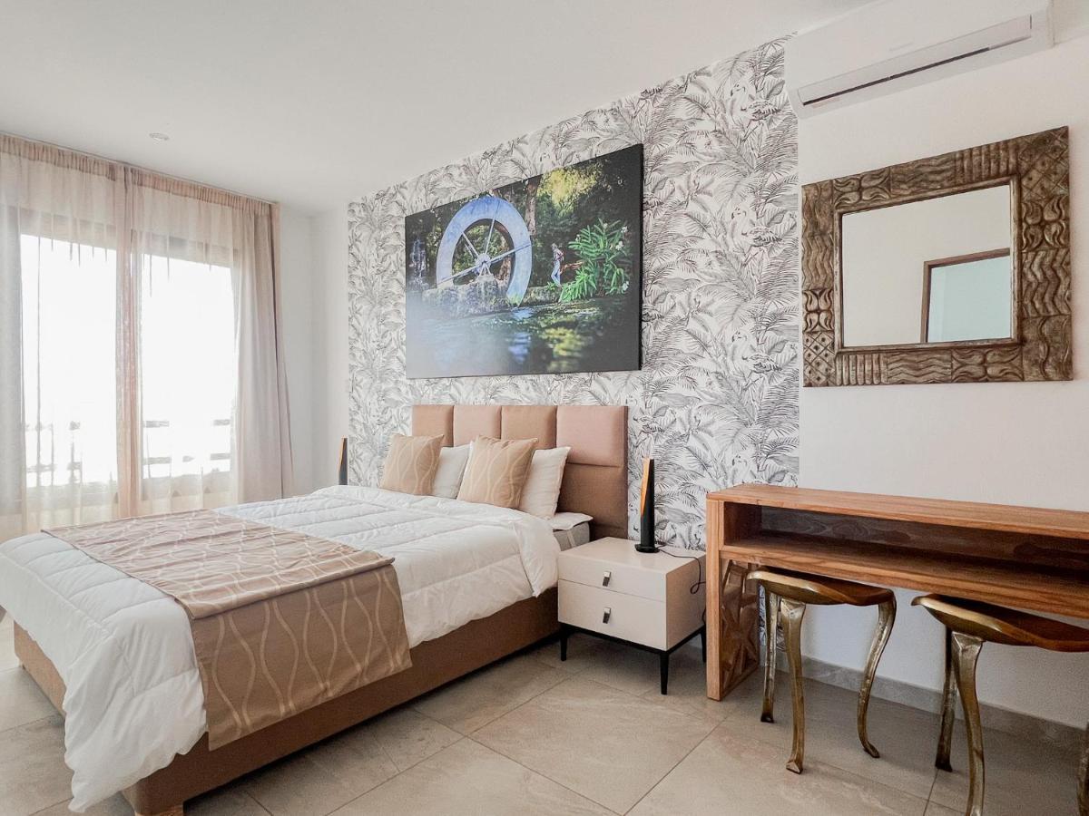 Residence Celestial - Premium 3 Bedrooms Villa With Volcanic Stone Pool Grand Baie Exteriör bild